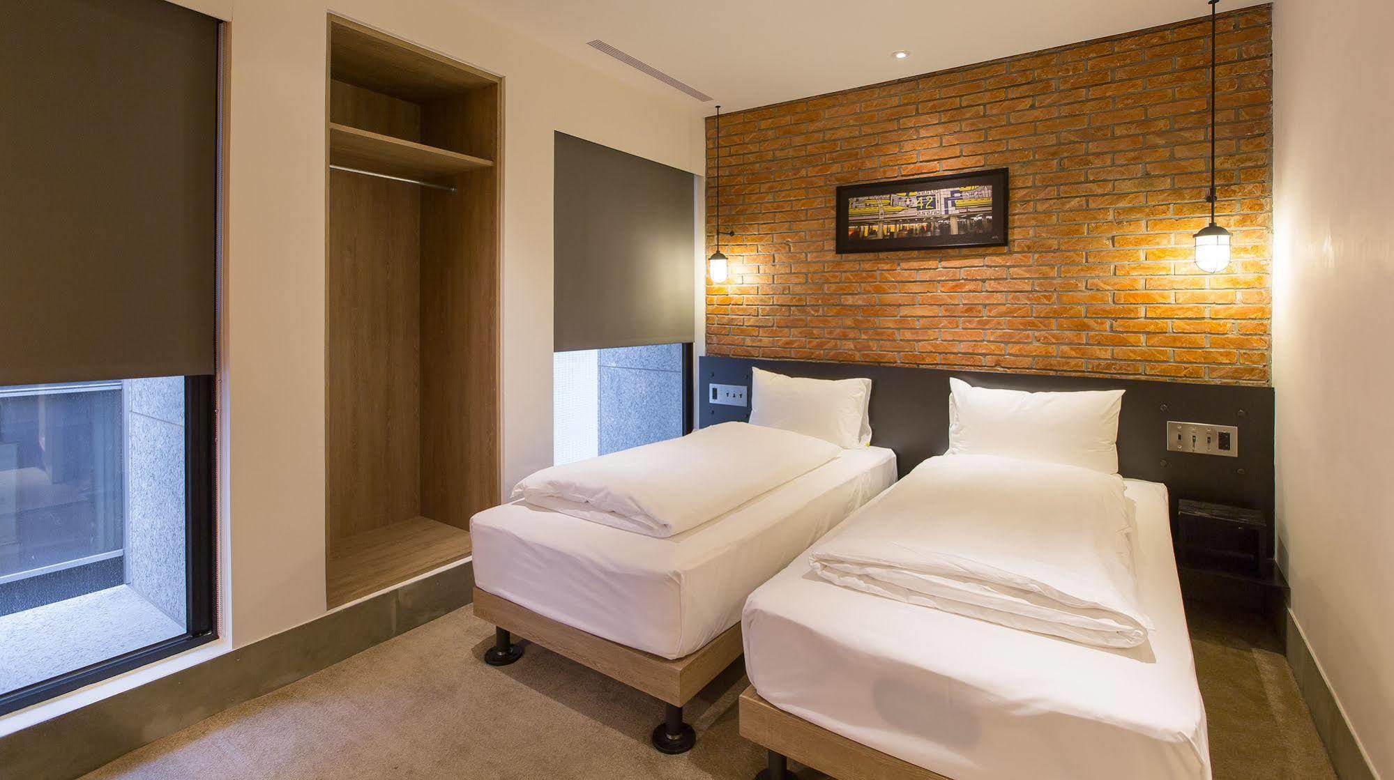 Check Inn Taipei Songjiang Exteriér fotografie